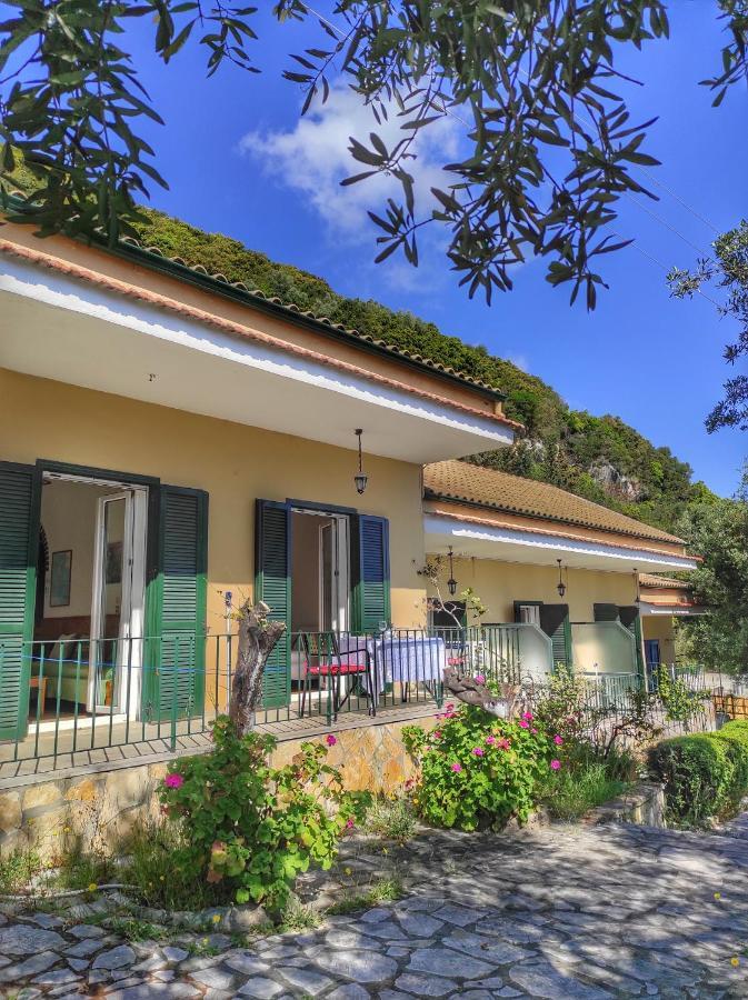 Villa Fourtuna Apartment Agios Ioannis Peristerion 외부 사진